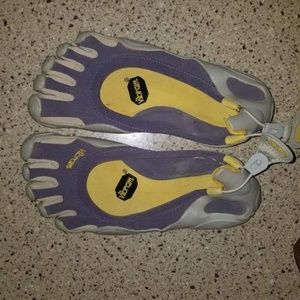 Vibram five fingers